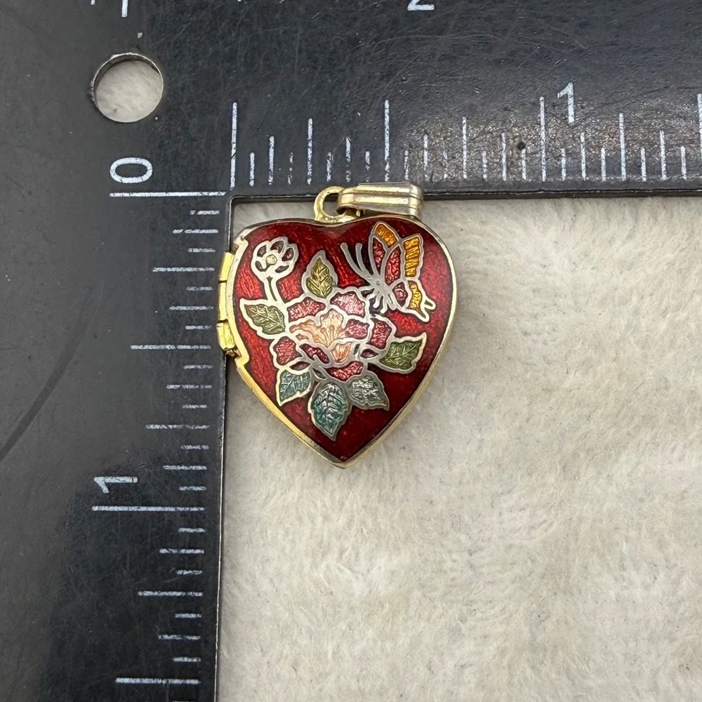 Vintage Cloisonné Heart Locket Red Enamel Flower Butterfly Gold Tone